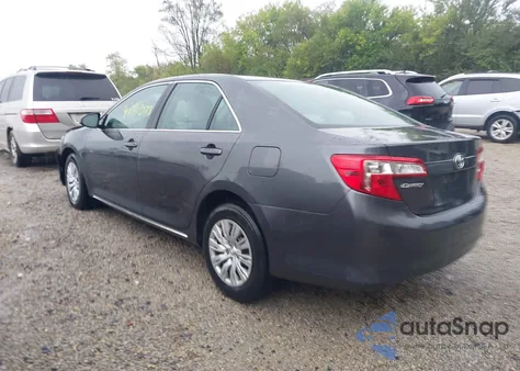 2012 Toyota Camry Le z USA, uszkodzony, nr VIN 4T1BF1FK3CU513113